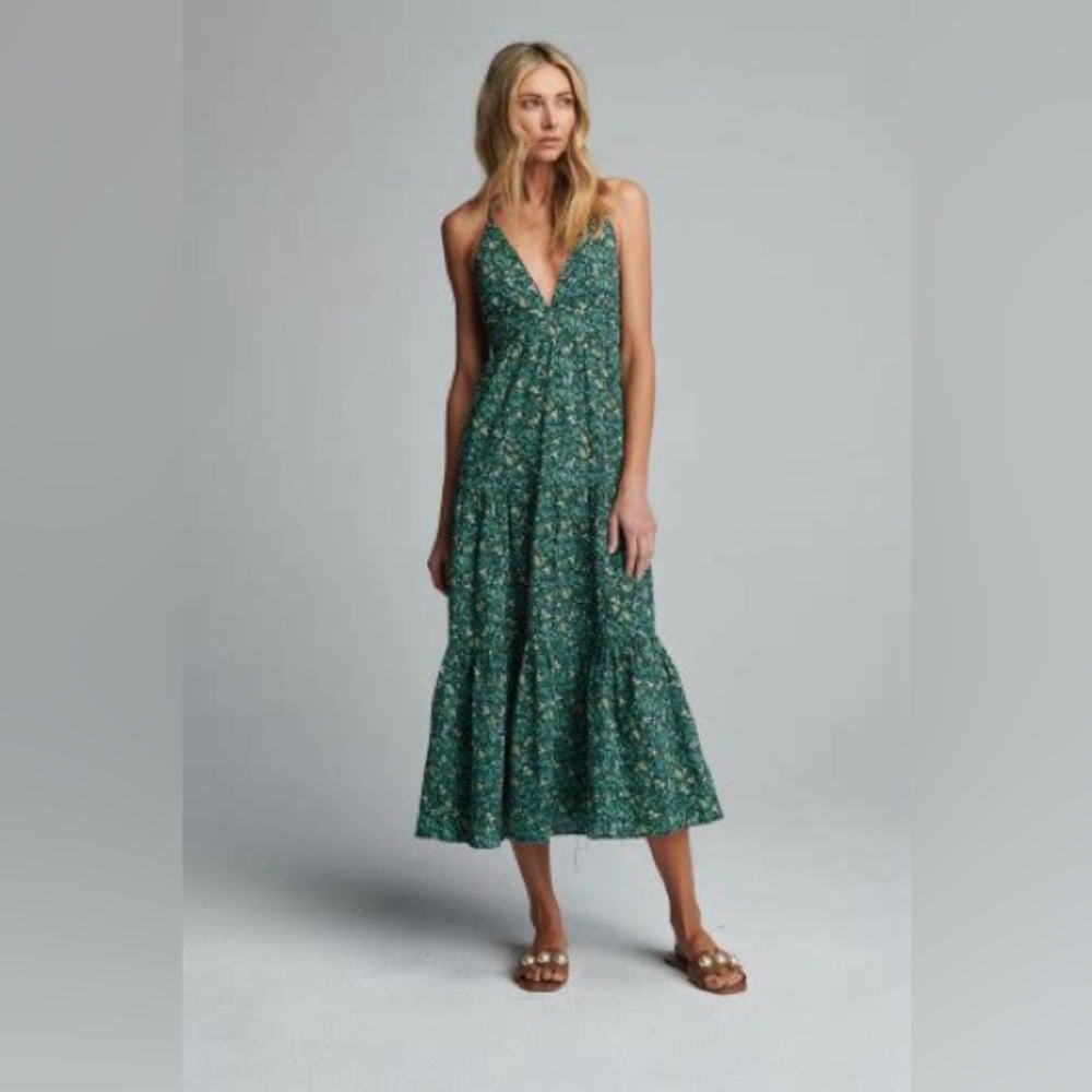 Like New!  Sundays Felton Tiered Floral Dress - Medium